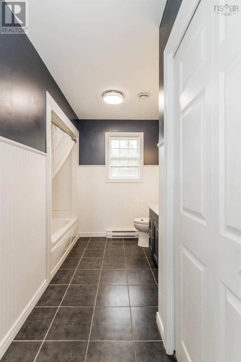 11 Rogers Road — photo 16 of 40