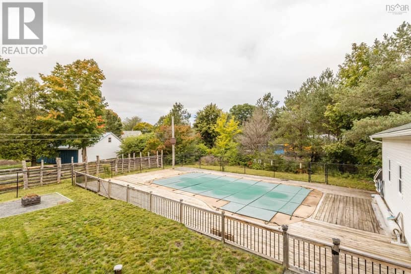 11 Rogers Road — photo 36 of 40