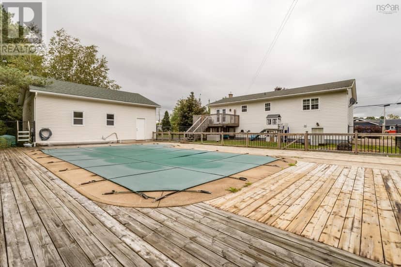 11 Rogers Road — photo 38 of 40