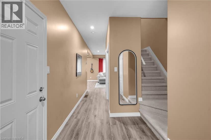 12 BRANTWOOD PARK Road Unit# C2, Brantford, photo 5