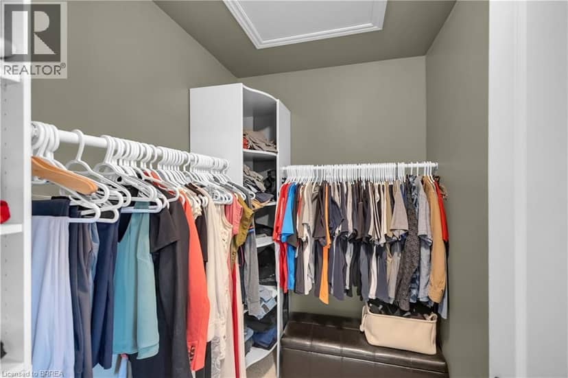 12 BRANTWOOD PARK Road Unit# C2 — photo 22 of 40