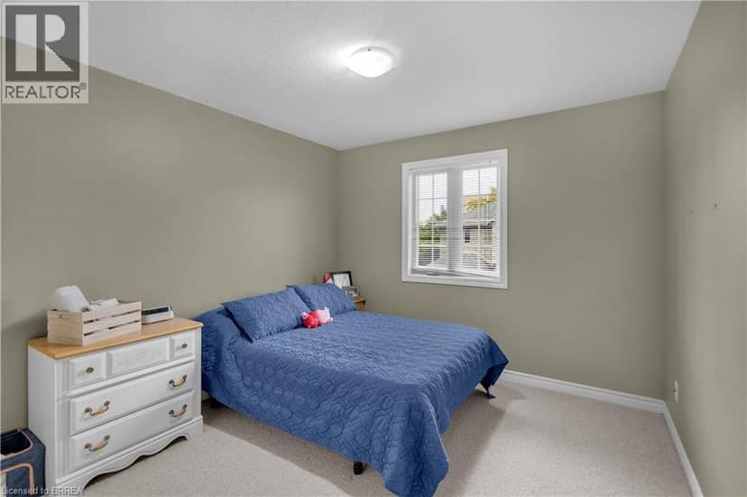 12 BRANTWOOD PARK Road Unit# C2 — photo 23 of 40