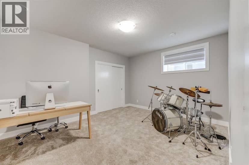 146 Yorkstone Way SW — photo 31 of 34