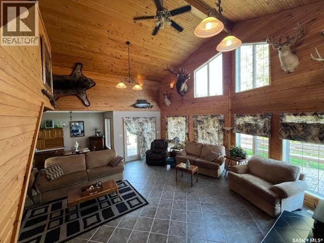 109 Northern Meadows DRIVE — photo 3 of 36