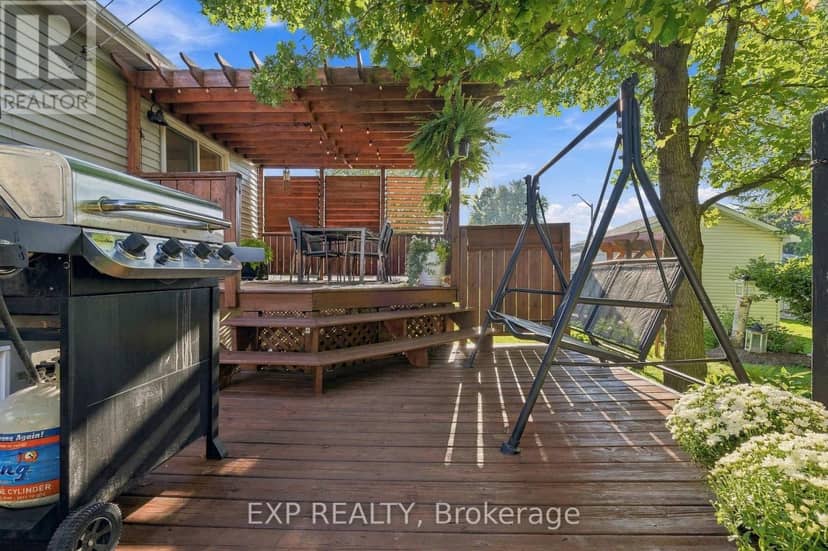 47 Albert Street — photo 30 of 40