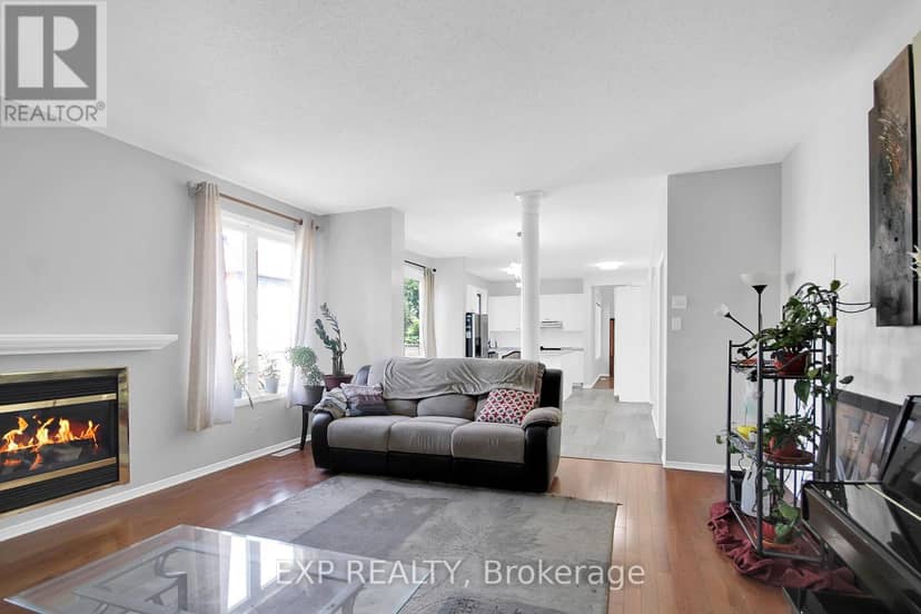 39 Greatwood Crescent — photo 14 of 25