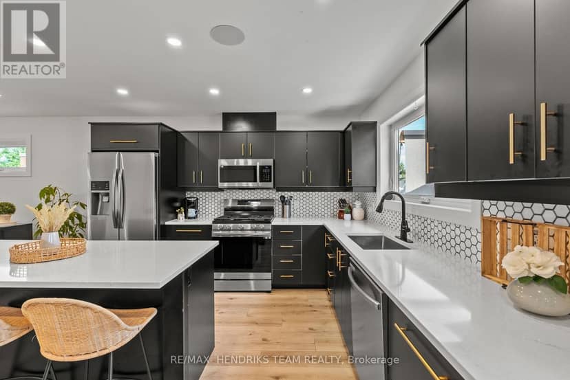 24 Prospect Avenue — photo 12 of 40
