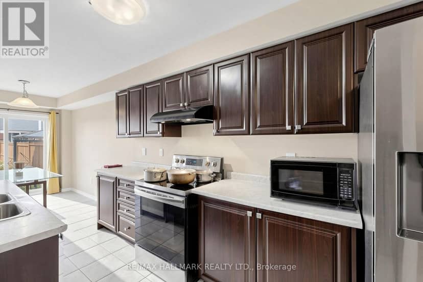 72 Munro Circle — photo 13 of 30