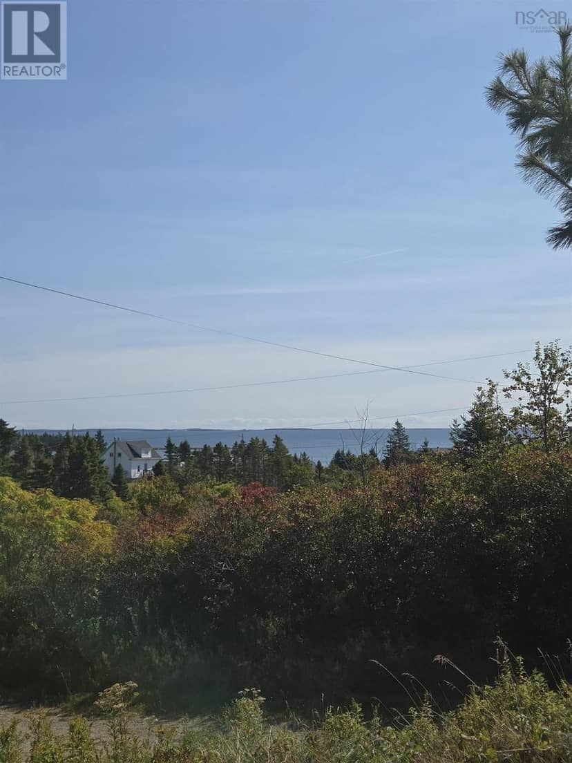 56 North Road — photo 3 of 7