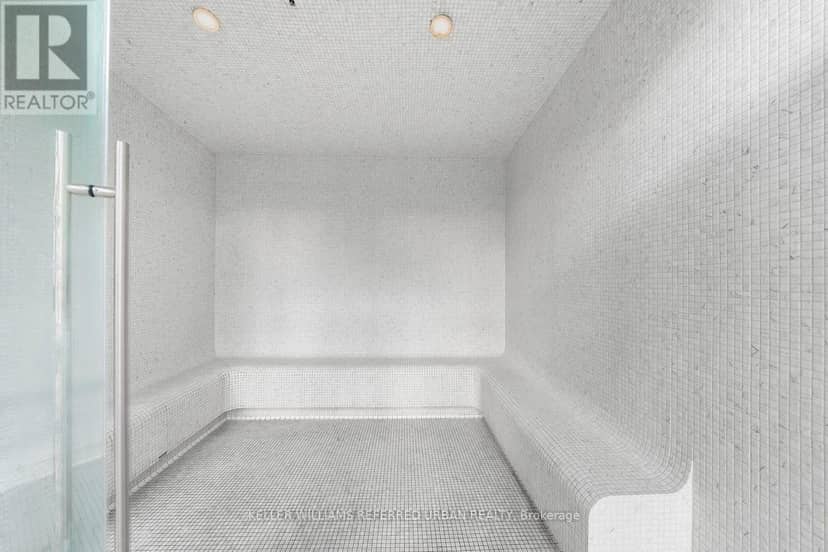 4102 - 161 Roehampton Avenue W — photo 36 of 40