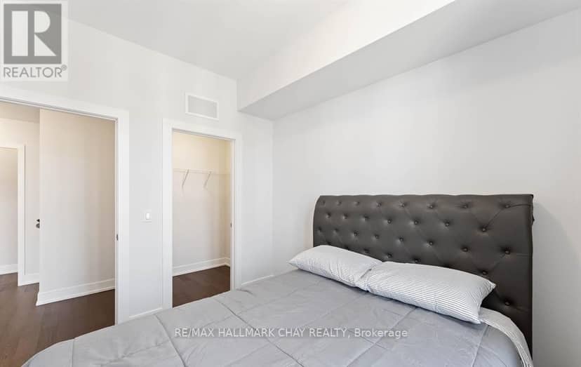 227 - 9570 Islington Avenue — photo 12 of 31