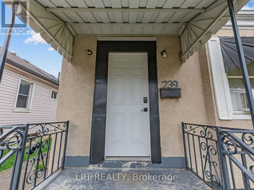 239 Vine Street — photo 4 of 39