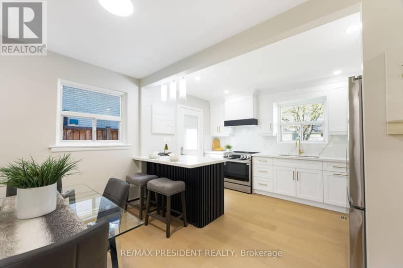 2420 Edenhurst Drive — photo 13 of 40