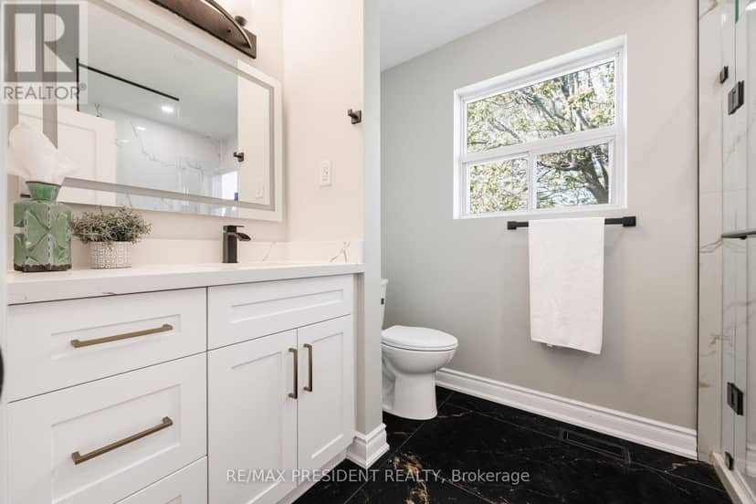 2420 Edenhurst Drive — photo 29 of 40