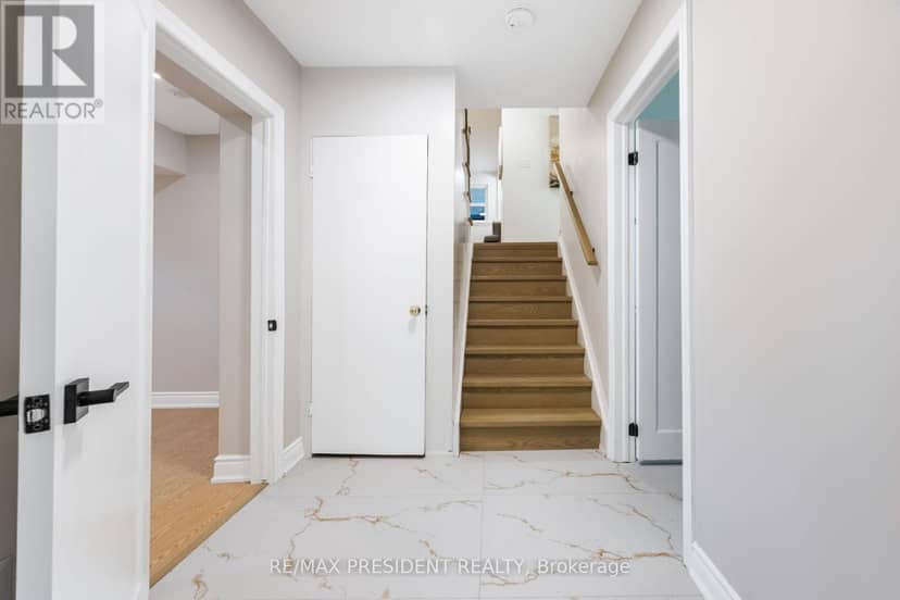 2420 Edenhurst Drive — photo 38 of 40