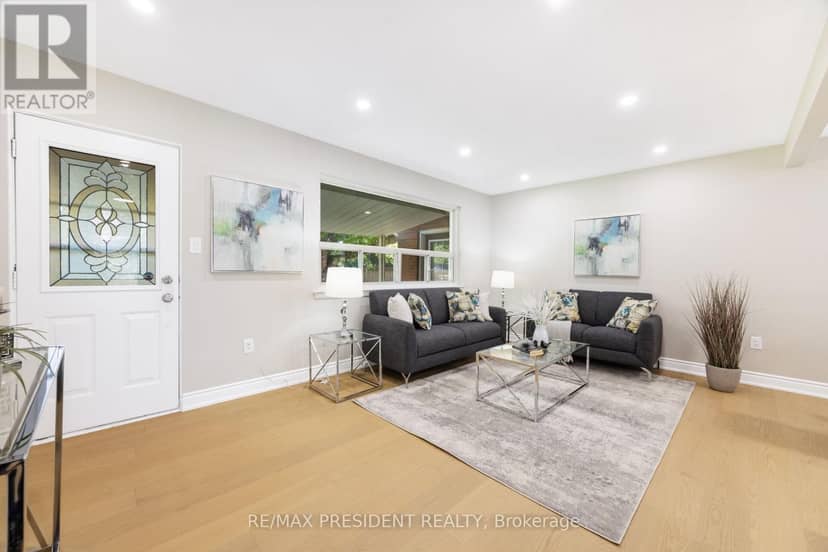 2420 Edenhurst Drive — photo 8 of 40
