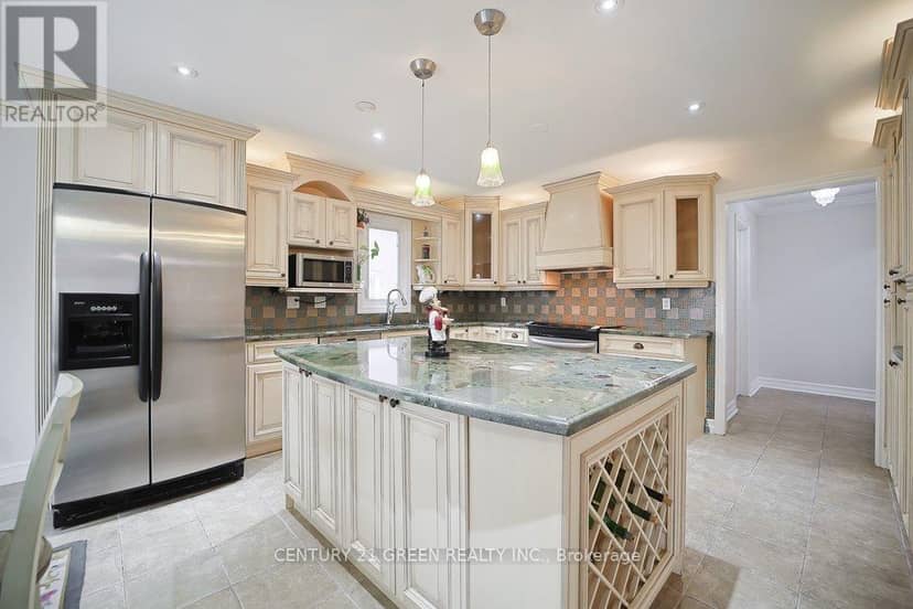 4635 Beaufort Terrace — photo 19 of 40