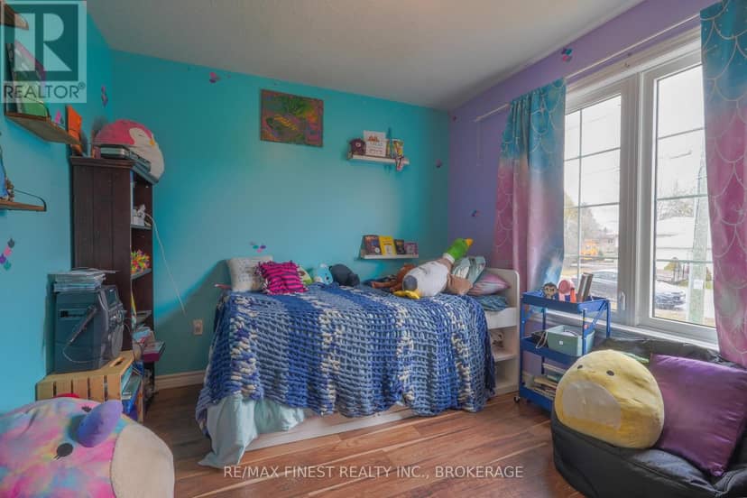 23 Creighton Drive — photo 14 of 31