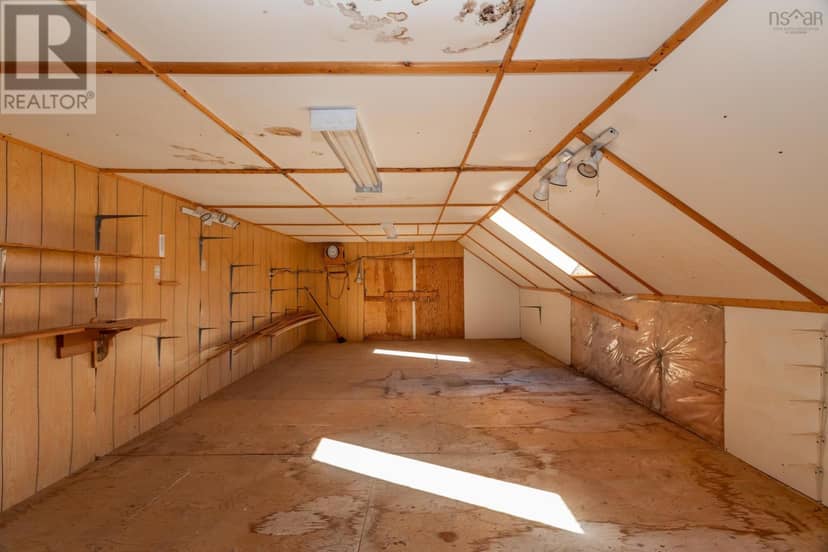 1611 Granville Road — photo 40 of 40