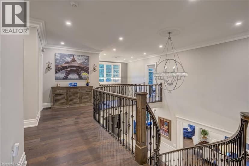 100 SENECA Drive — photo 20 of 40