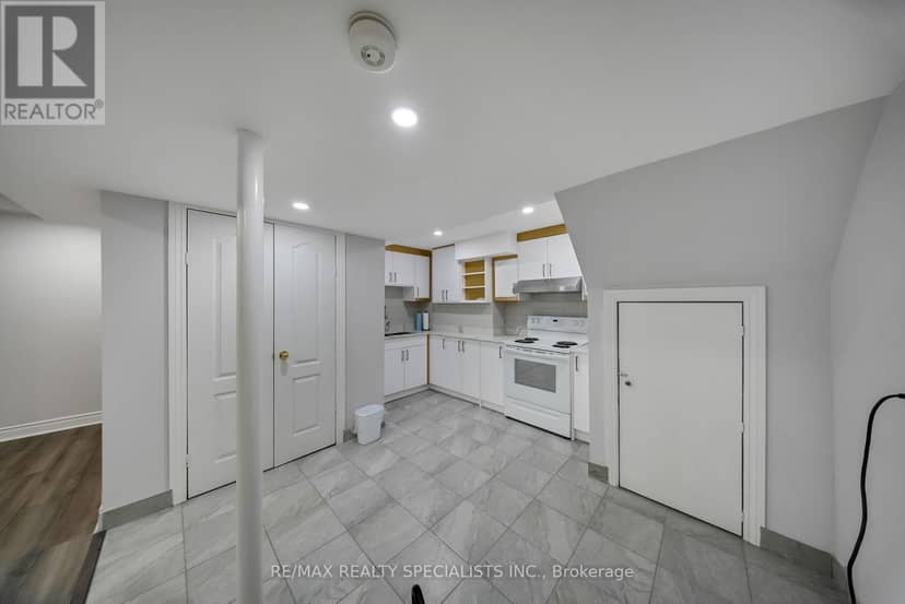 63 Blue Spruce Street — photo 30 of 40