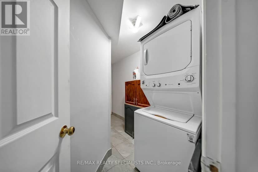 63 Blue Spruce Street — photo 32 of 40