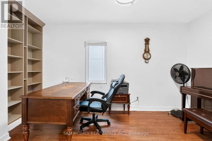 4072 Wilcox Road — photo 8 of 40