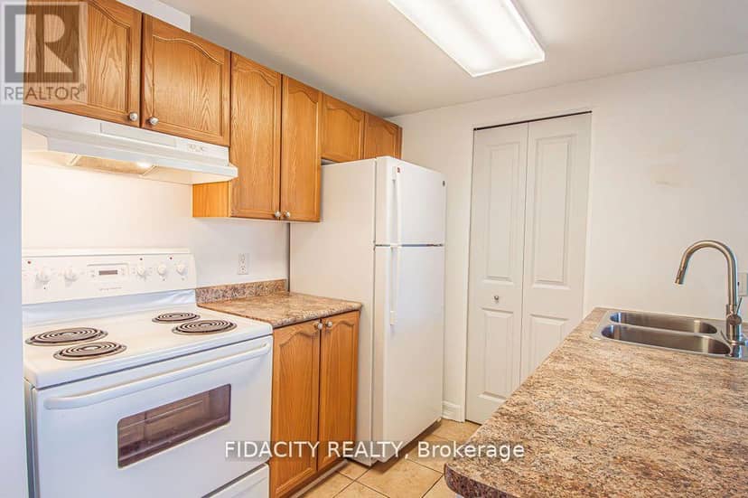 5L - 310 Central Park Drive, Ottawa, photo 4