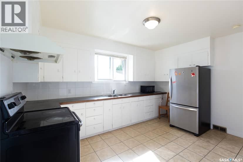 1147 Main STREET N, Moose Jaw, photo 7