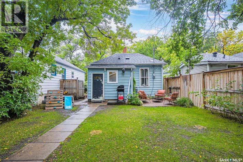 1116 B Avenue N — photo 33 of 40