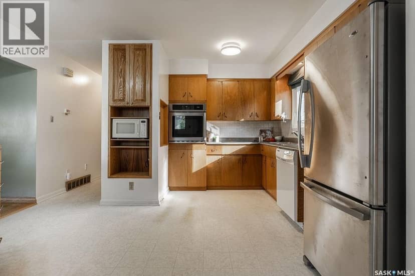56 Morris DRIVE — photo 10 of 40