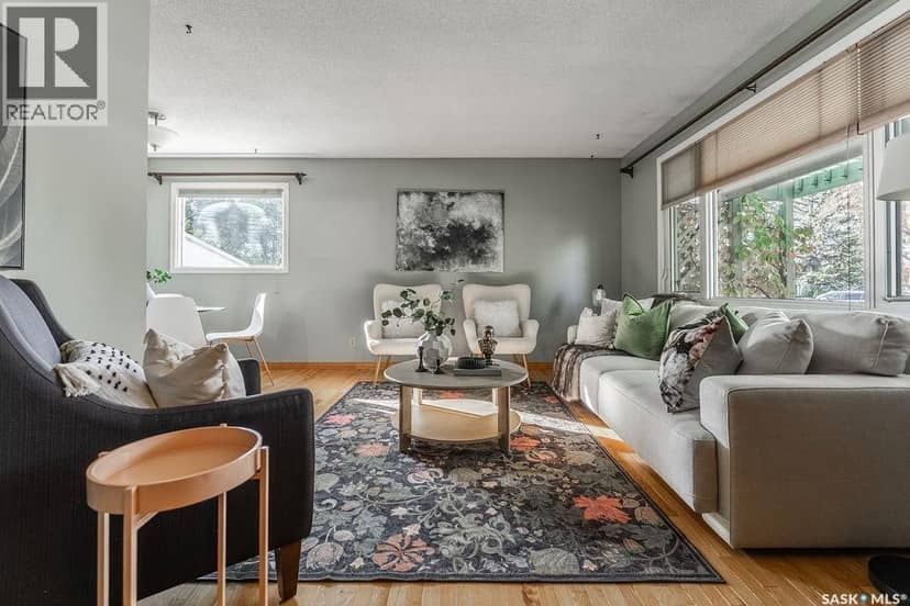 56 Morris DRIVE — photo 7 of 40