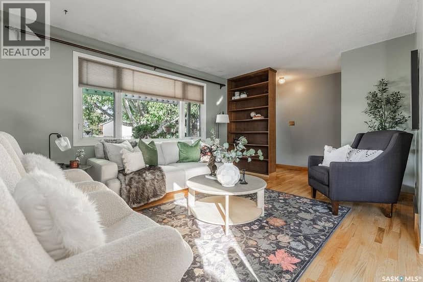 56 Morris DRIVE — photo 8 of 40