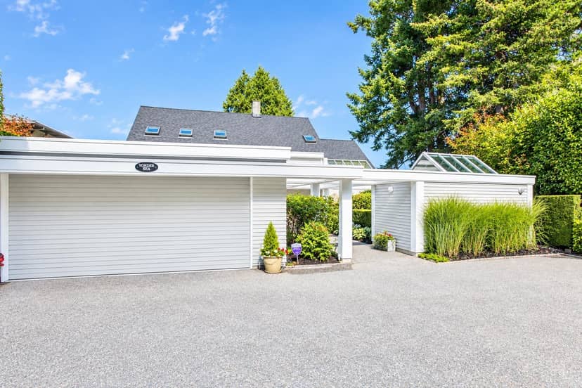 2547 CRESCENT DRIVE, Surrey, photo 2