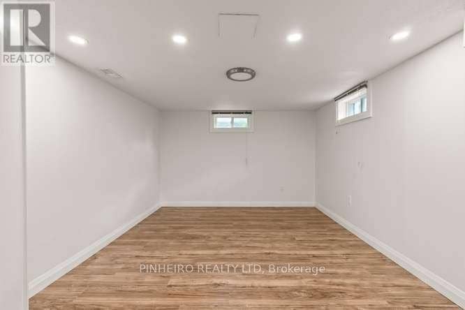 1807 Sudbury Avenue — photo 34 of 40