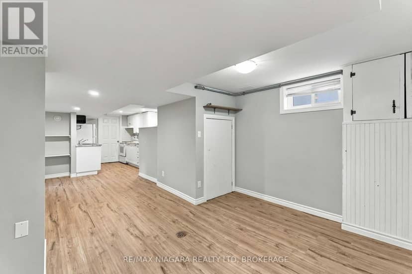 29 Glengarry Road — photo 19 of 32