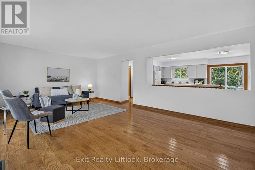 3 Basswood Street, Kawartha Lakes, photo 7