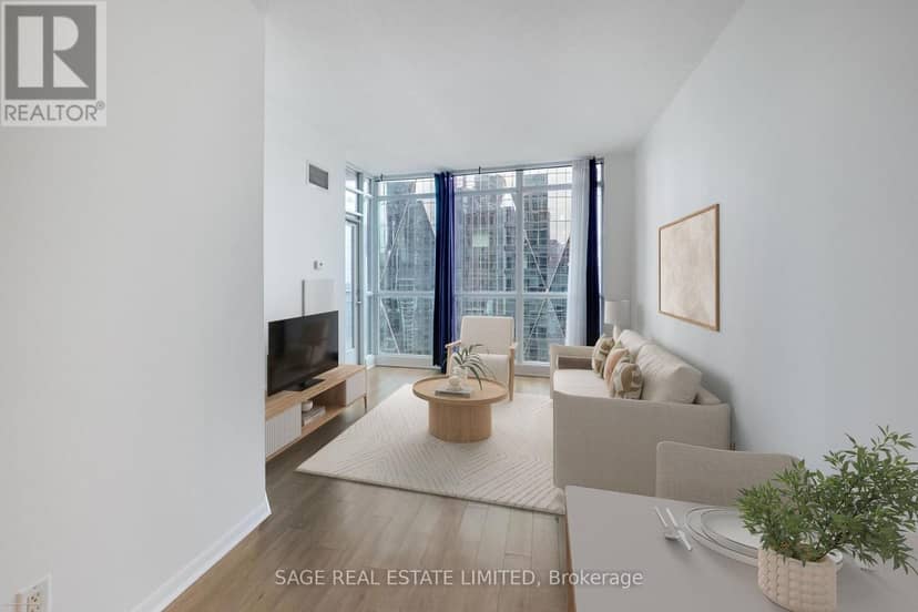 3401 - 18 Yonge Street — photo 2 of 40
