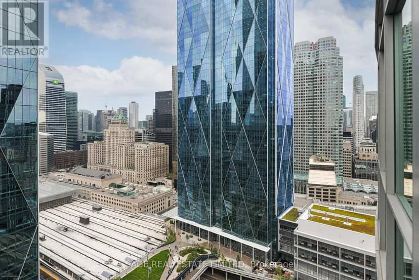 3401 - 18 Yonge Street — photo 30 of 40