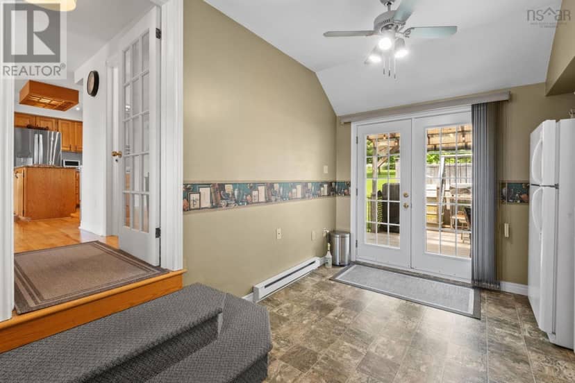 258 Falmouth Dyke Road — photo 35 of 40