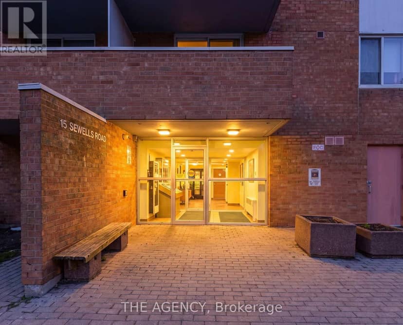 904 - 15 Sewells Road — photo 4 of 27