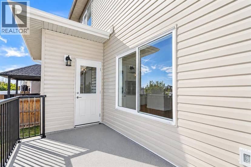 114 Norseman Close — photo 11 of 24