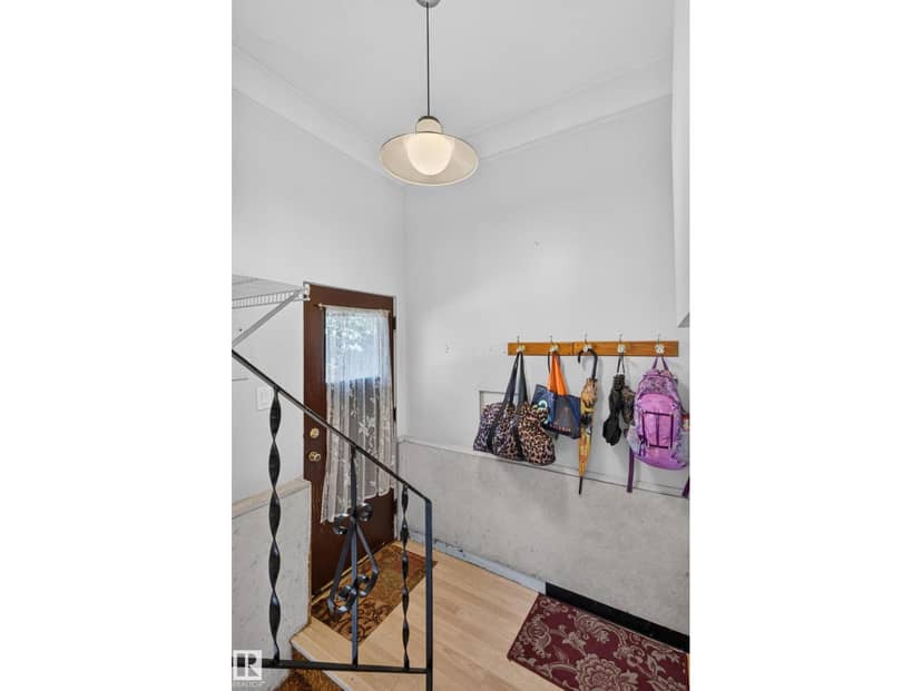 13636 122 AV NW — photo 26 of 40