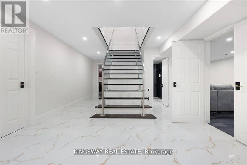 265 Wycliffe Avenue — photo 22 of 36