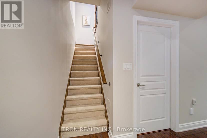 33 Mazarine Lane — photo 39 of 40