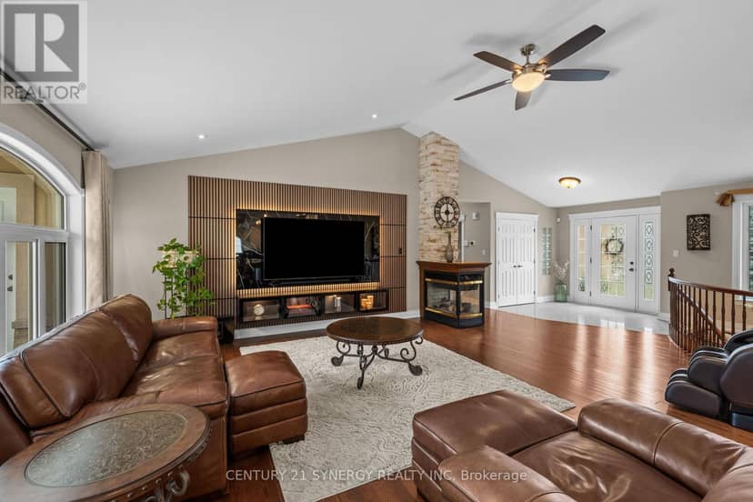 1302 Bankfield Road, Ottawa, photo 3