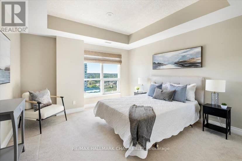 1008 - 37 Ellen Street — photo 27 of 40