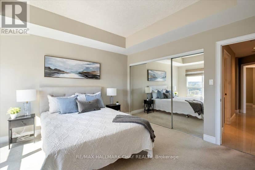 1008 - 37 Ellen Street — photo 28 of 40