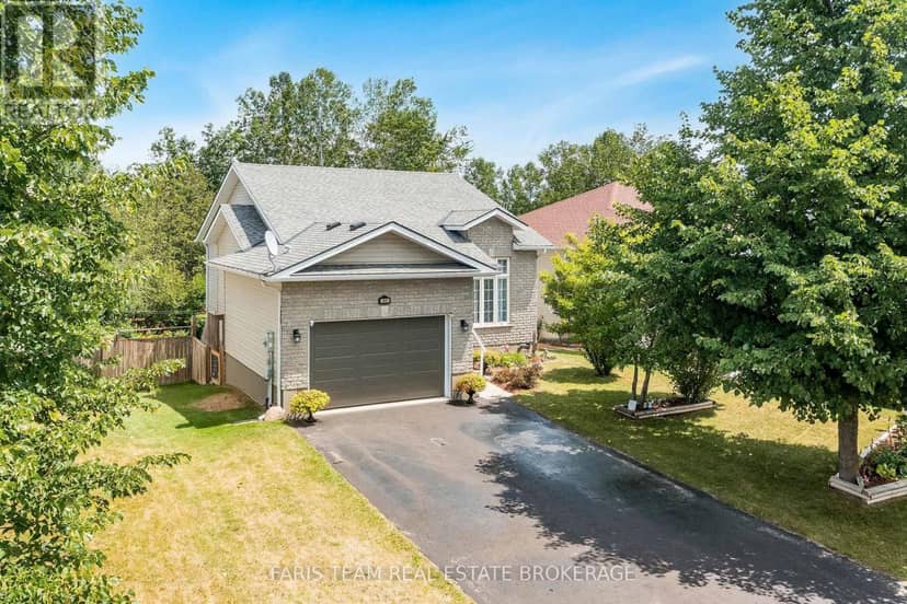 47 Georgias Walk — photo 1 of 39