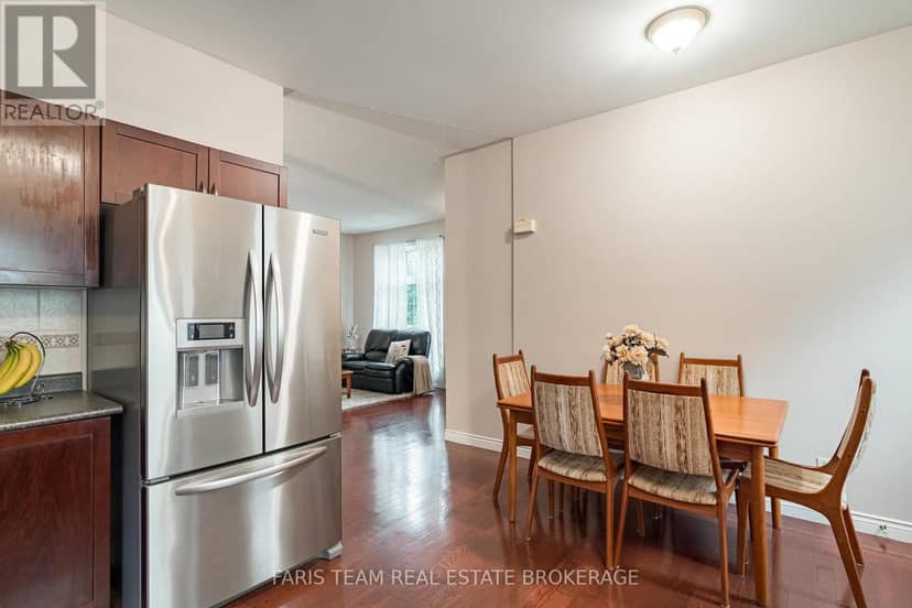 47 Georgias Walk — photo 13 of 39